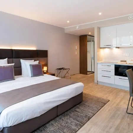 Flat Hotel Midi 33-2